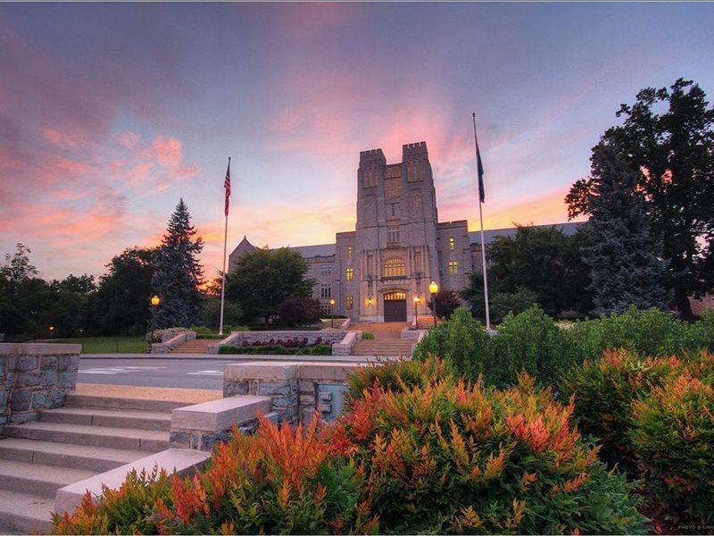 The Inn At Virginia Tech - On Campus بلاكسبورغ المظهر الخارجي الصورة