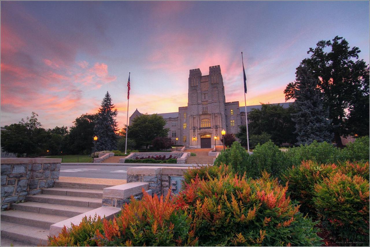 The Inn At Virginia Tech - On Campus بلاكسبورغ المظهر الخارجي الصورة